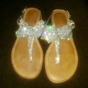 Torrid 8 WIDE rhinestone sandals
